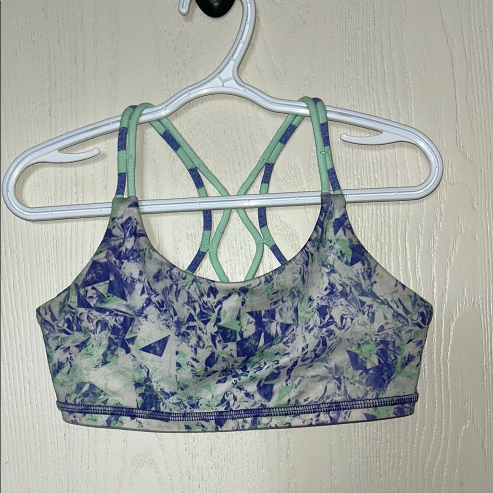 Ivivva Blue, Green & White Kaleidoscope Patterned Sports Bra